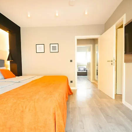 Juststay Ratingen Hotel & Apartments Exterior photo